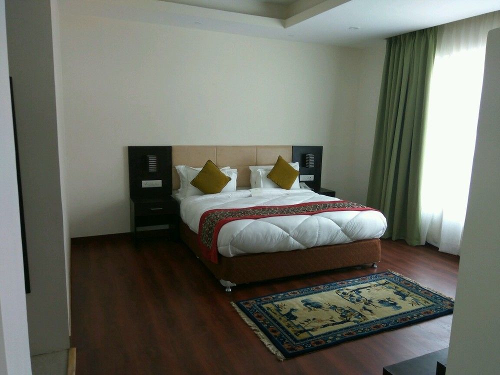 Summit Denzong Hotel & Spa جانجتوك المظهر الخارجي الصورة